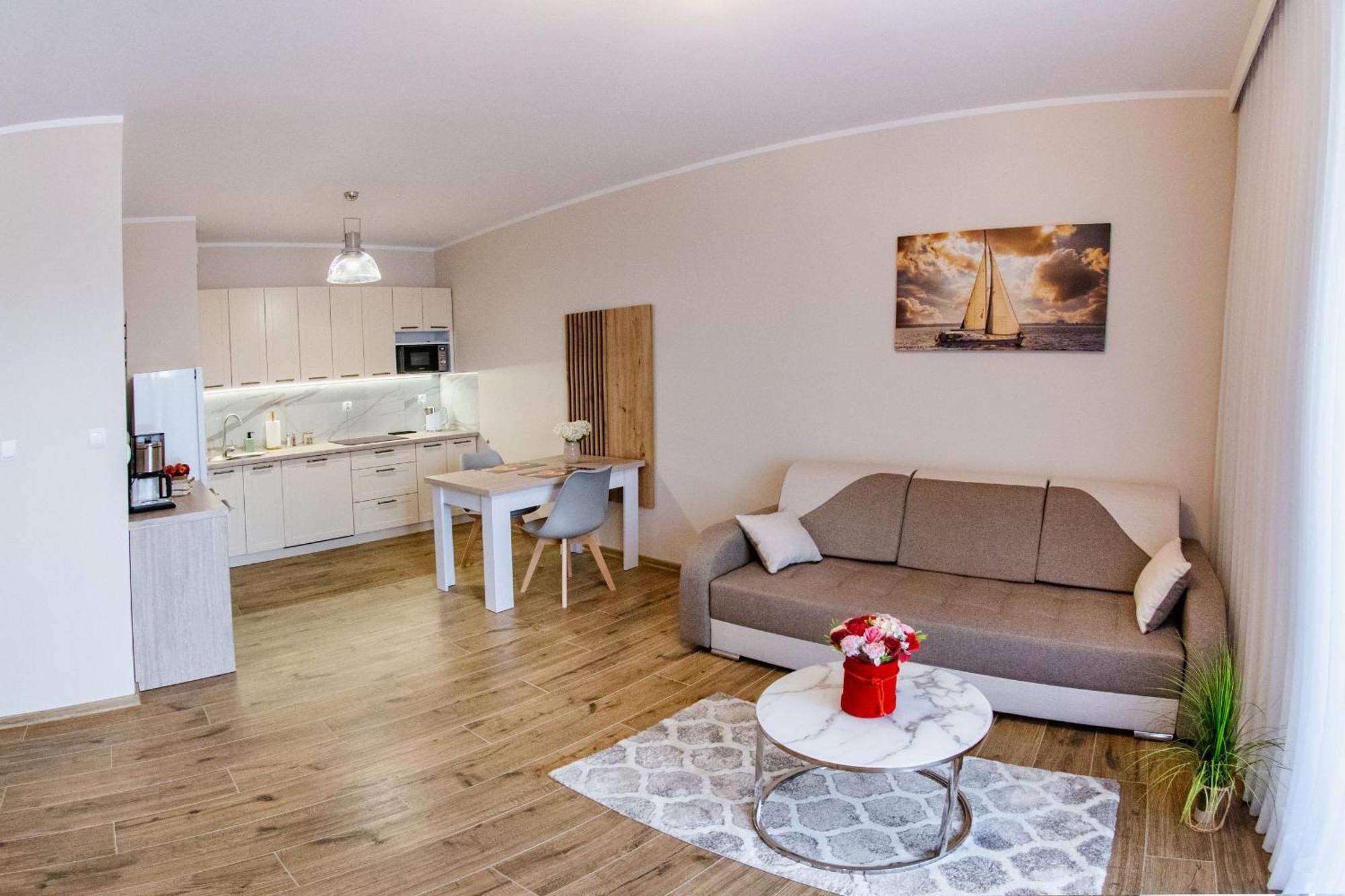 Apartamenty Ilawa - Osiedle Natura ภายนอก รูปภาพ